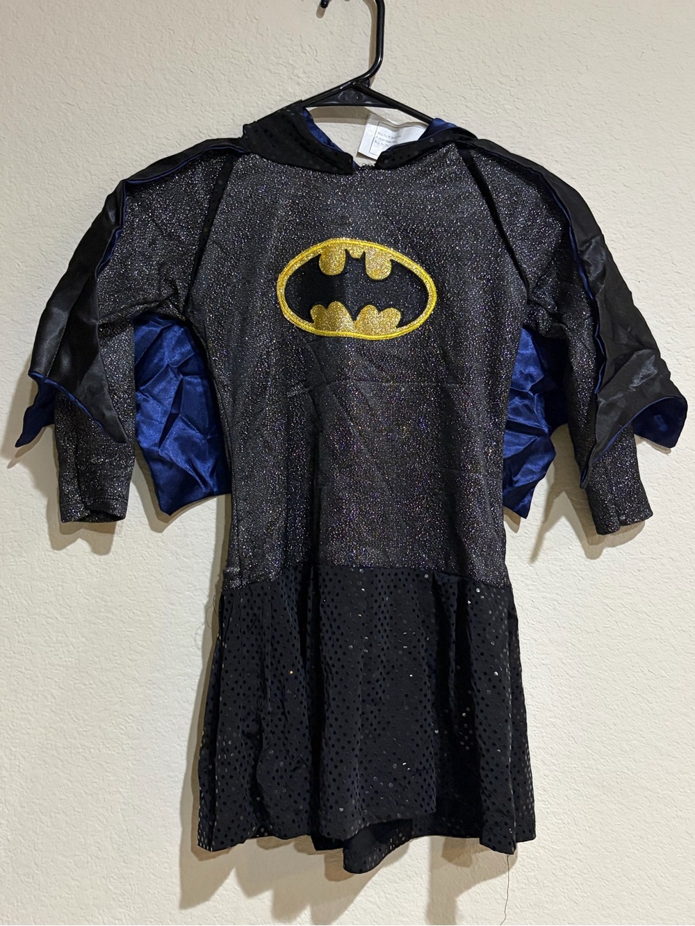 Rubie’s DC Comics Batgirl Girls Medium Sparkle Dress Hooded Cape Costume 2013